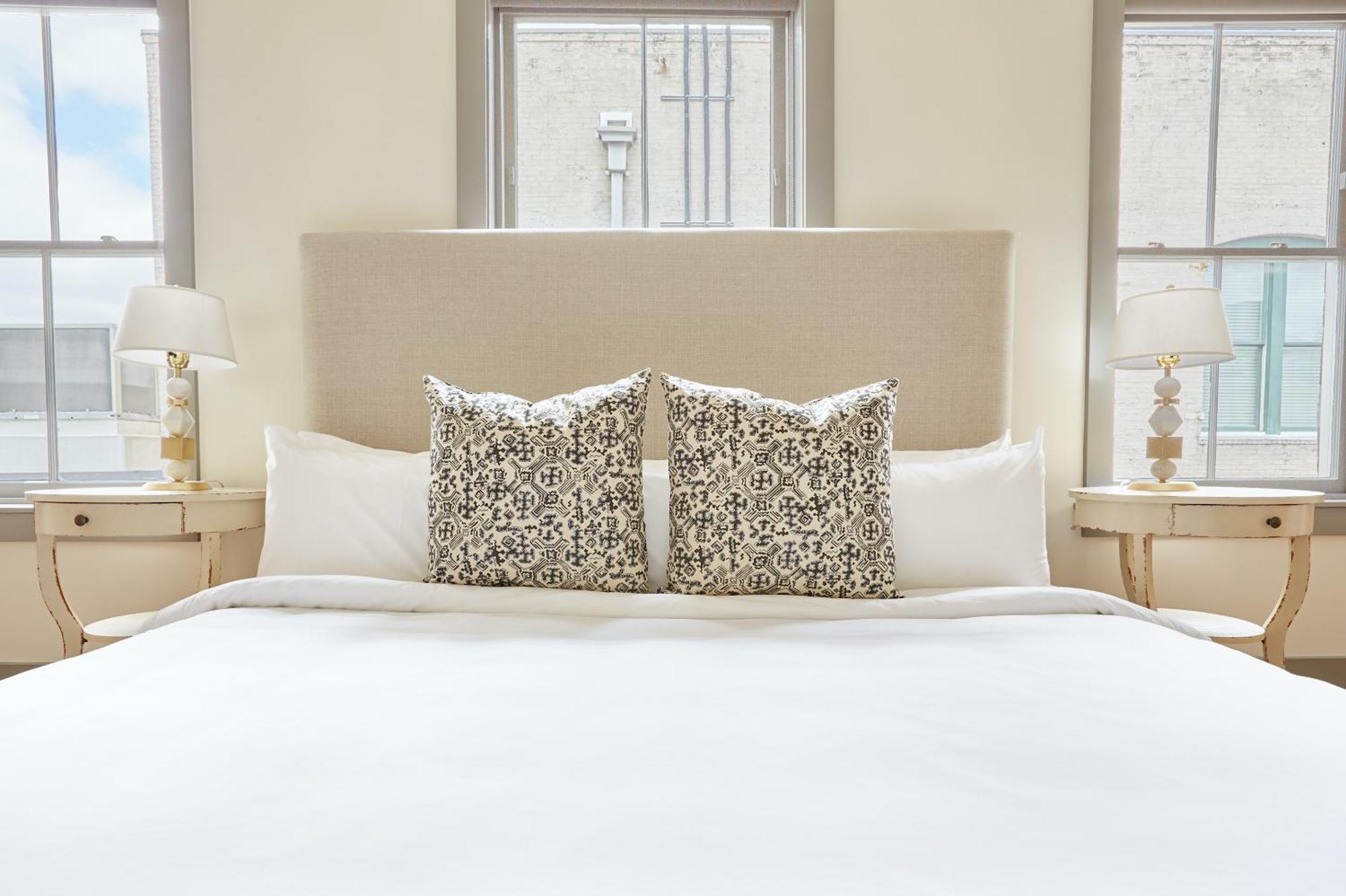 Sonder By Marriott Bonvoy The Broughton Apartments Historic District Savannah Phòng bức ảnh