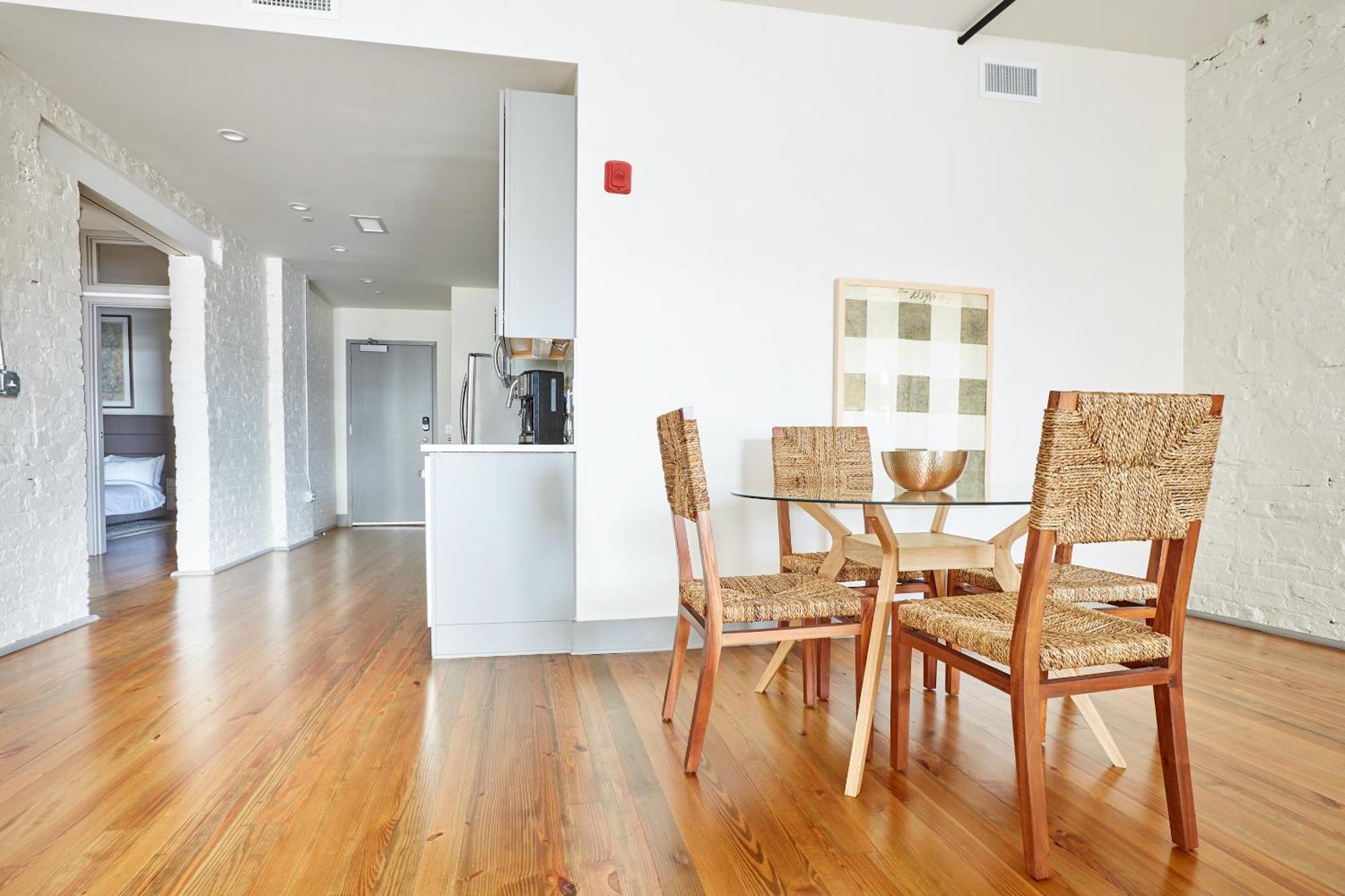 Sonder By Marriott Bonvoy The Broughton Apartments Historic District Savannah Phòng bức ảnh